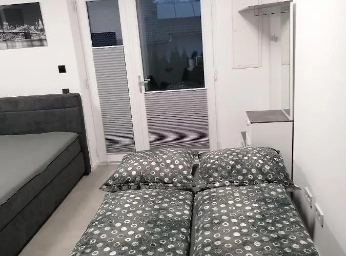 Schoene Gemuetliche Wohnung, In Ruhiger Lage アパート *