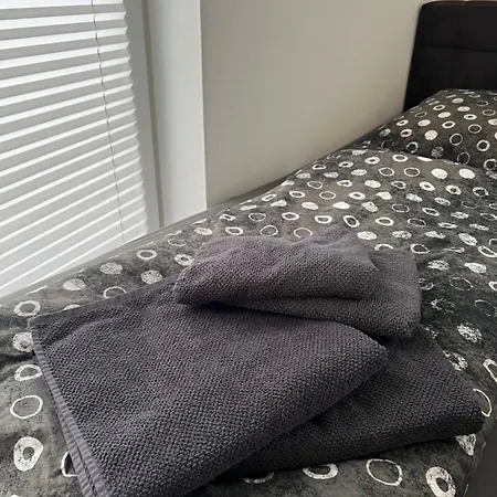 Schoene Gemuetliche Wohnung, In Ruhiger Lage *