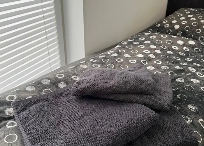 Schoene Gemuetliche Wohnung, In Ruhiger Lage *